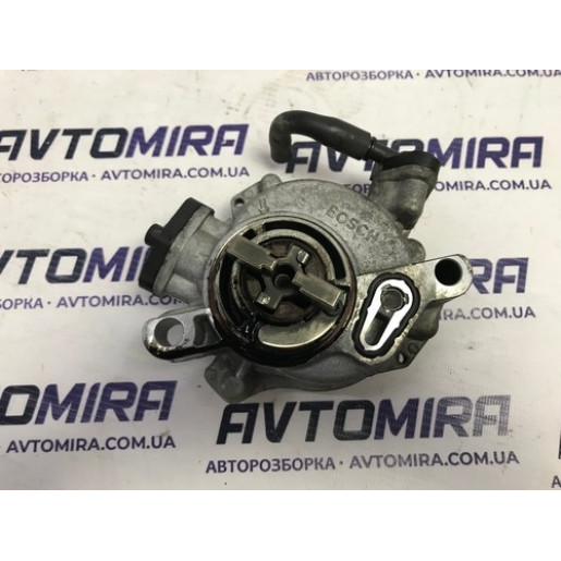 Насос вакуумный Ford Focus 3 1.6 TDCi 2011-2017 9684788780